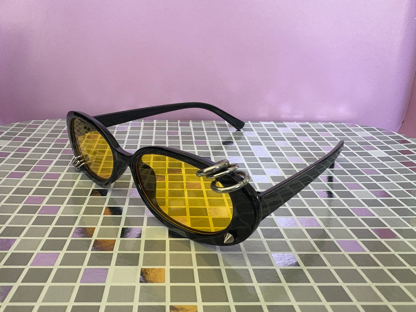 470- The Trendsetter