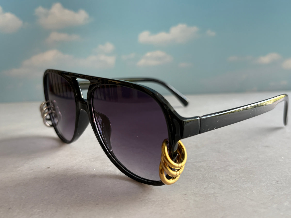 1596- The Maverick
