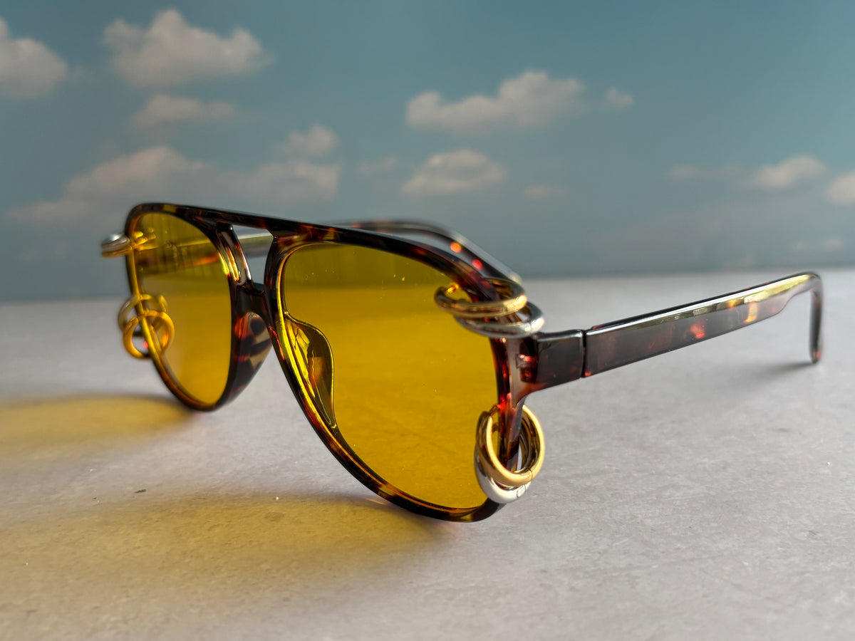 1595- The Maverick