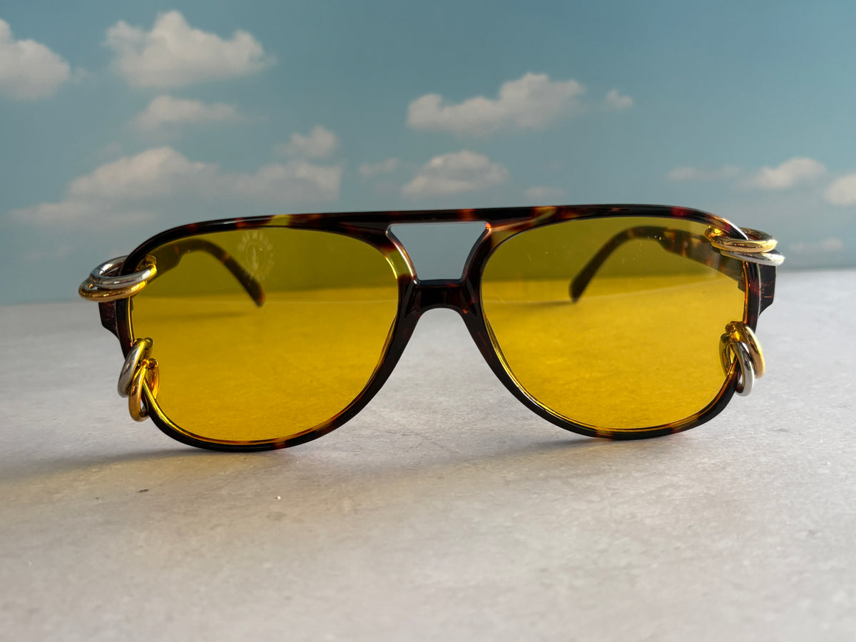 1595- The Maverick