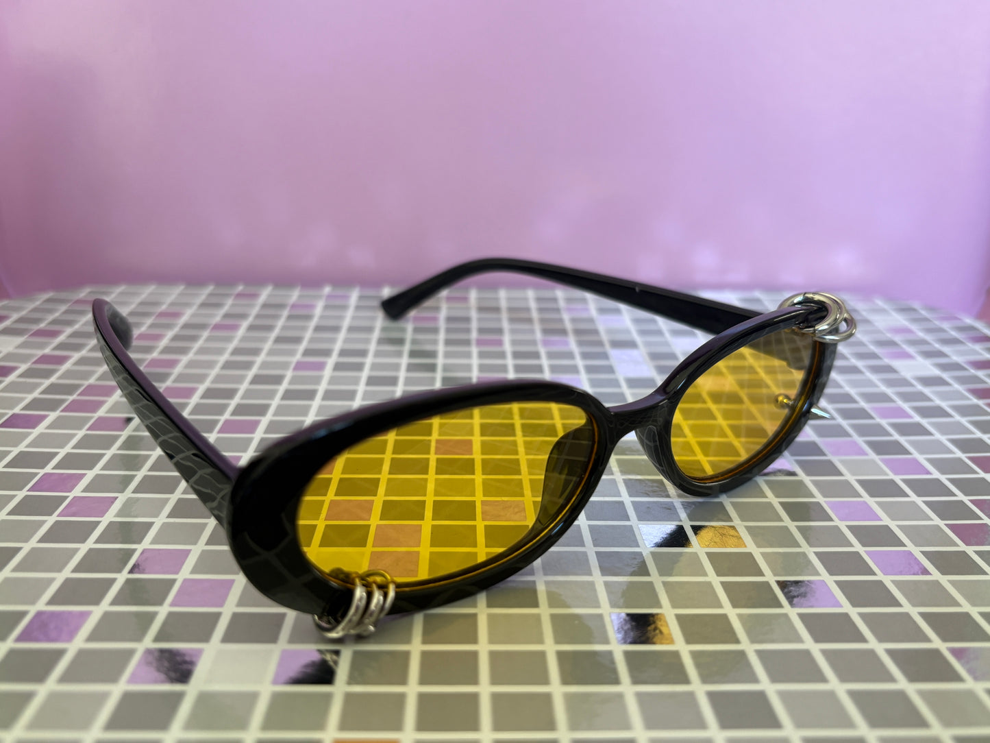 470- The Trendsetter